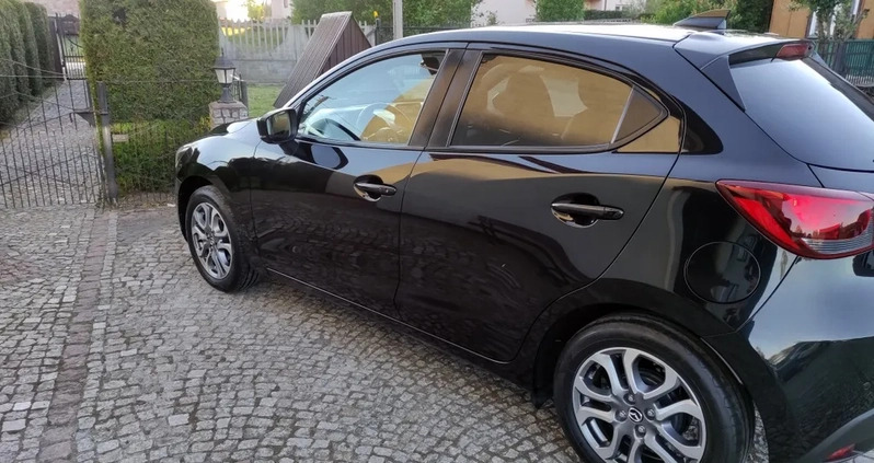 Mazda 2 cena 42900 przebieg: 160000, rok produkcji 2017 z Dęblin małe 781